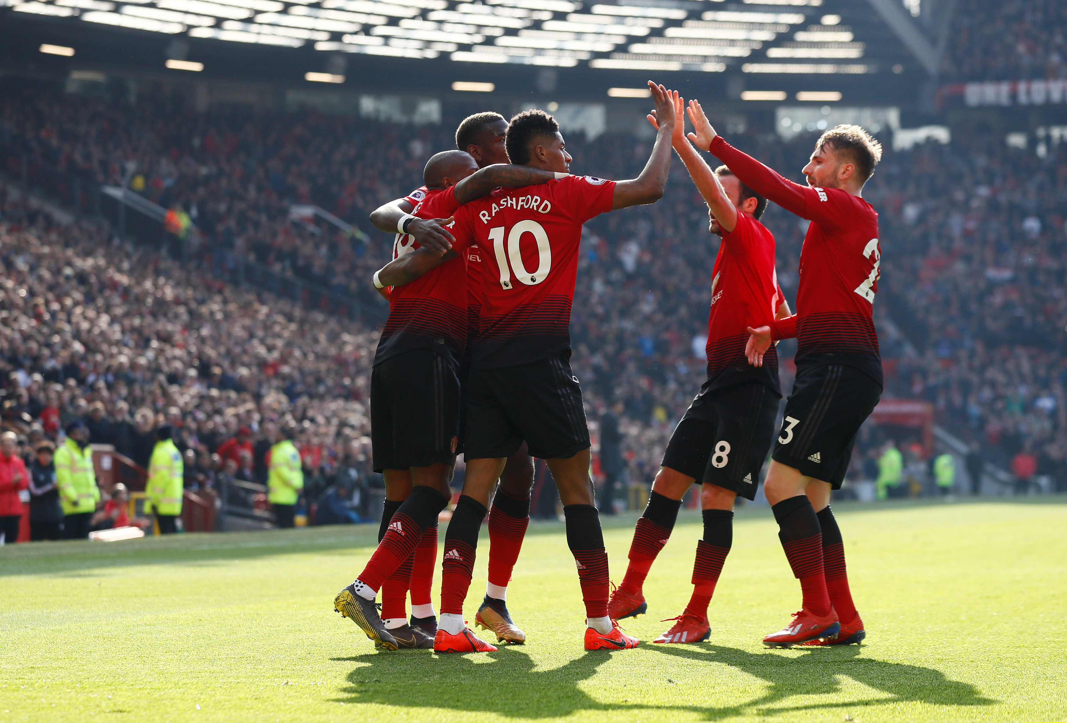 而与此同时 而与此同时